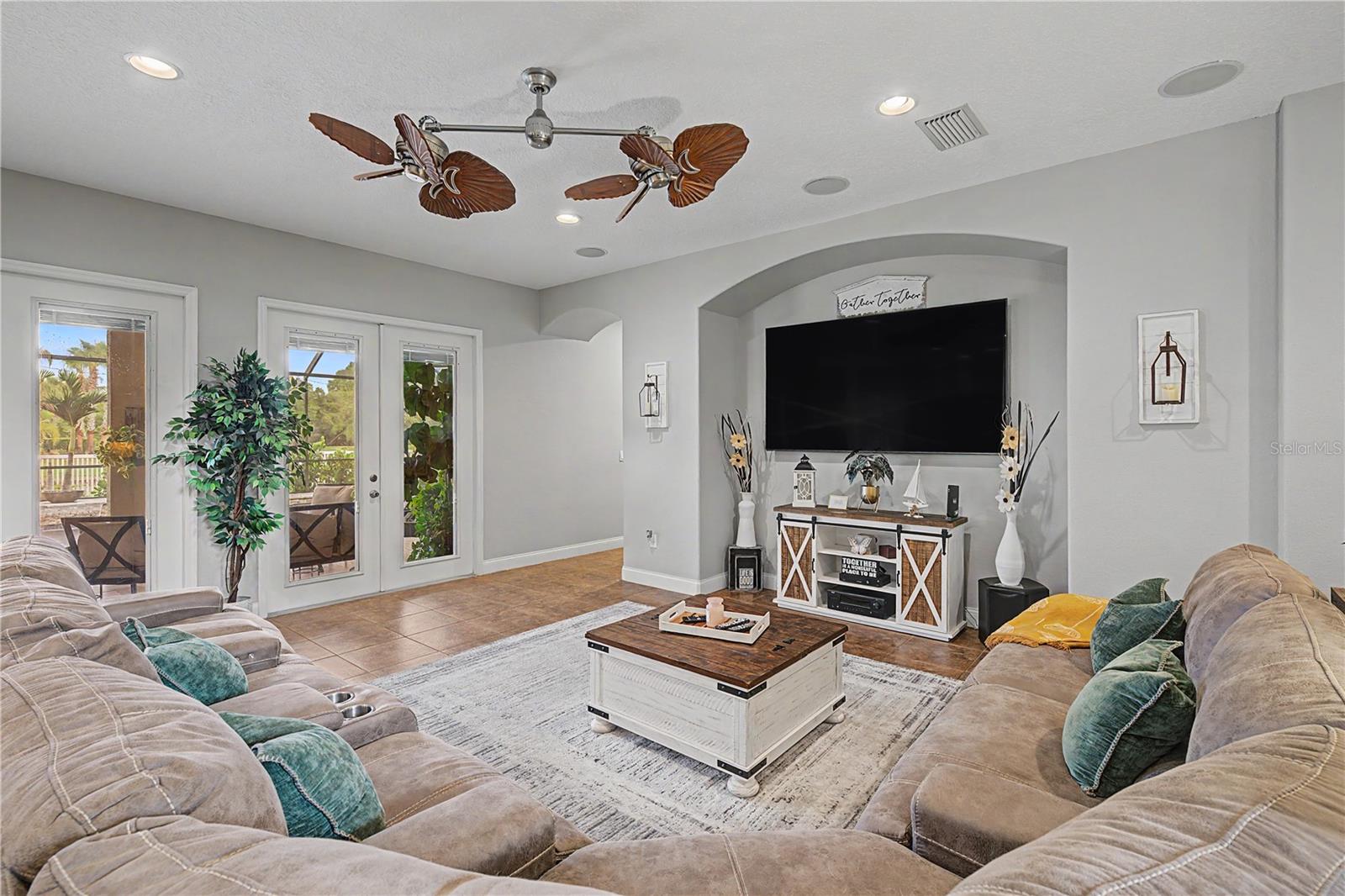 Classic Leisure room
