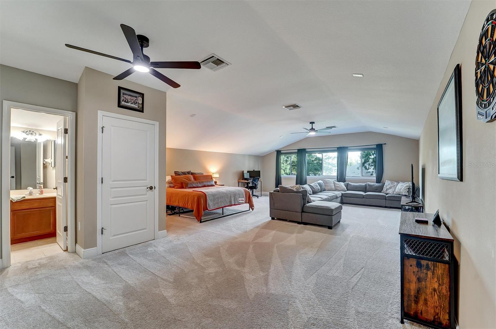 Upstairs Bonus/Game Room