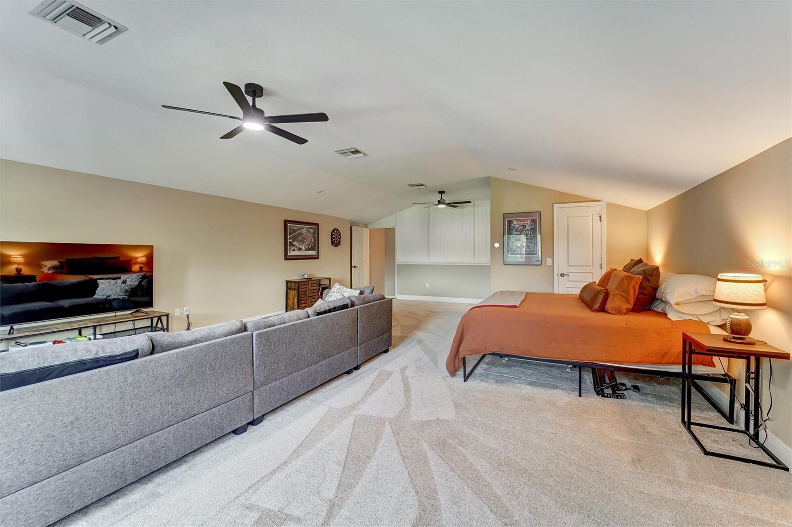 Upstairs Bonus/Game Room