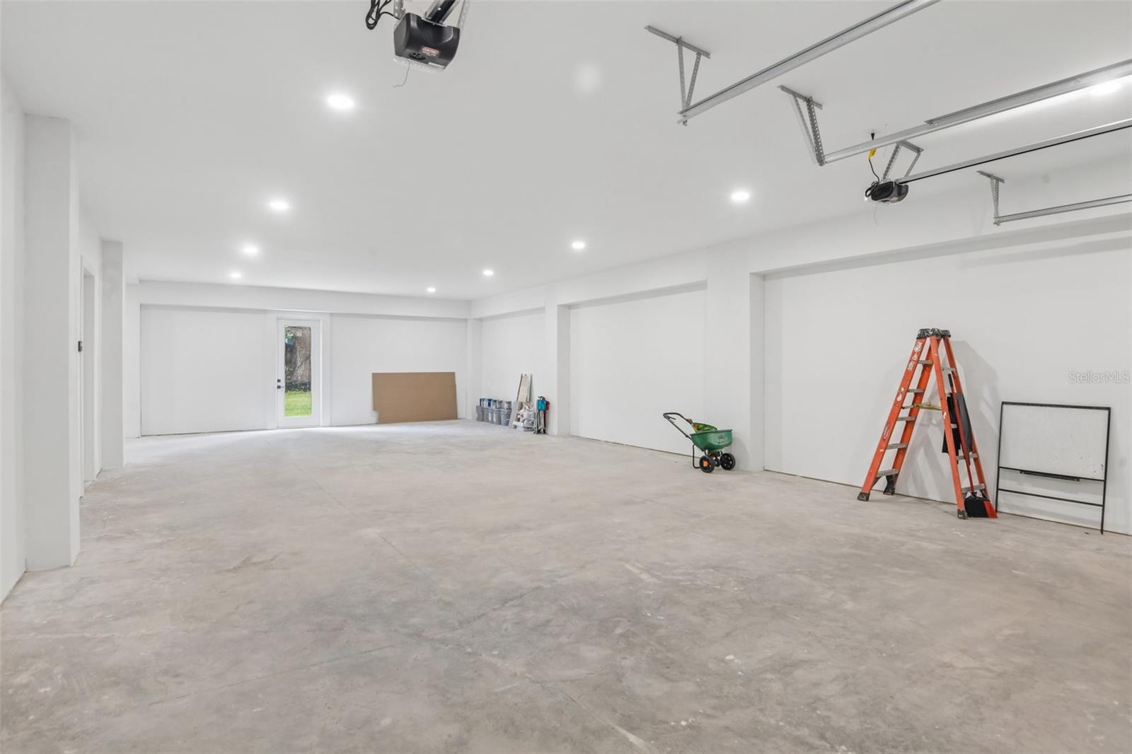 Oversized Garage & Storage Area