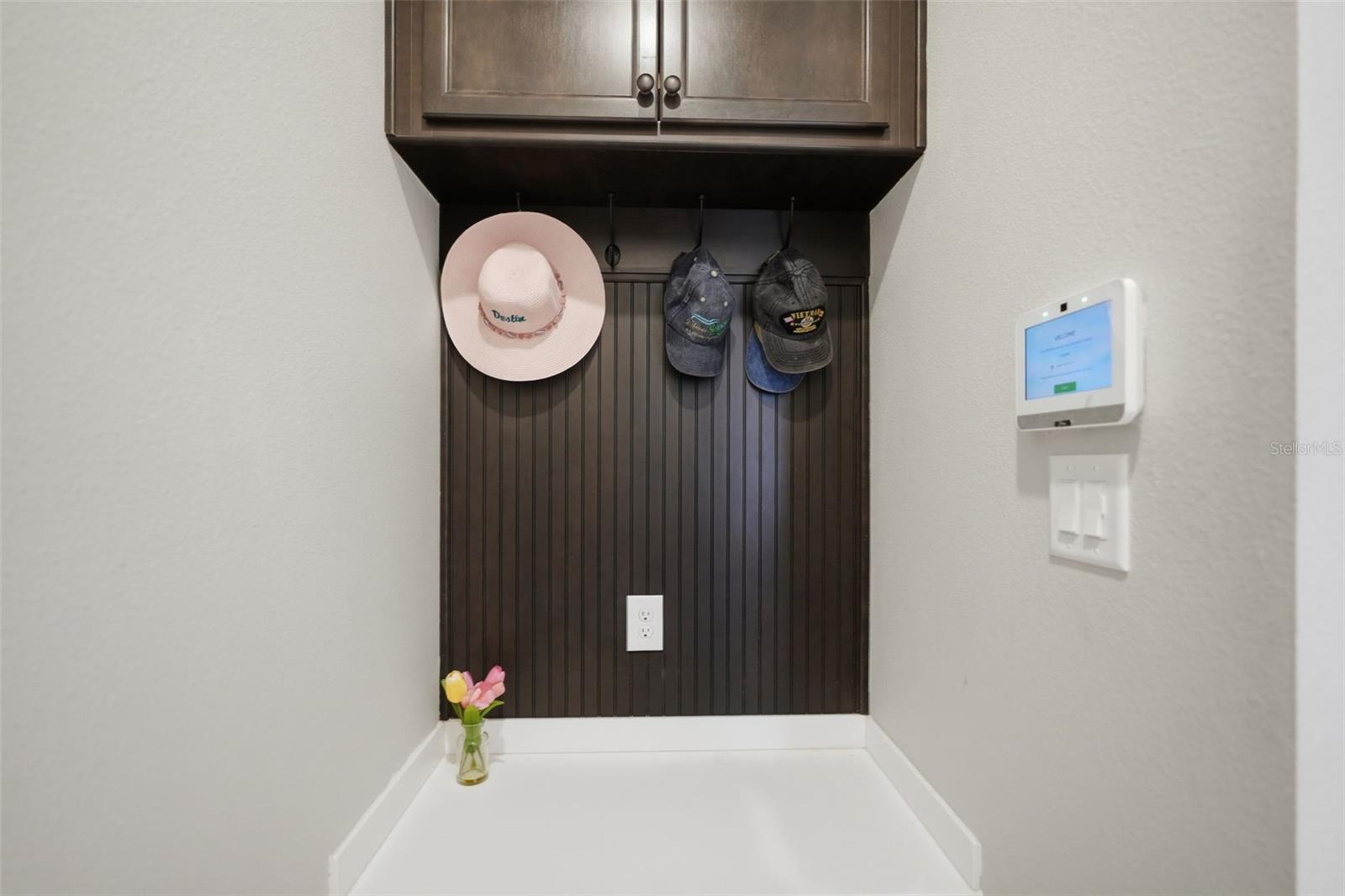 mud room