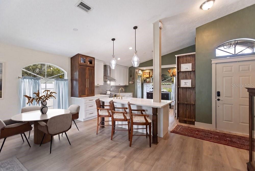 Viritally Stages Dining Table