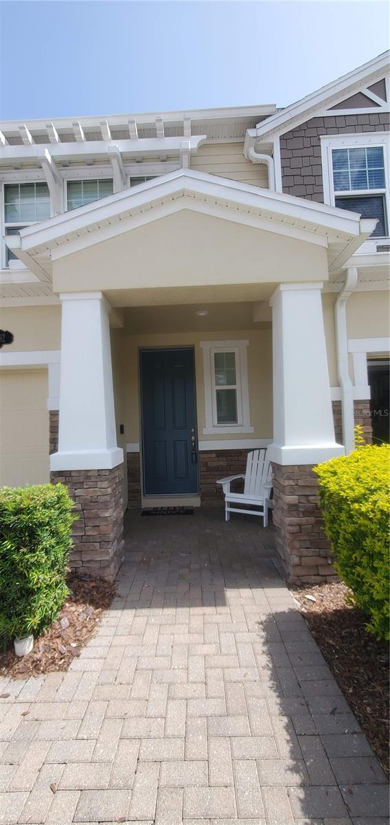 Covered entry porch