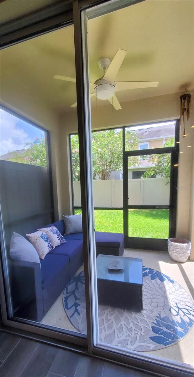 Lanai overlooks grassy area