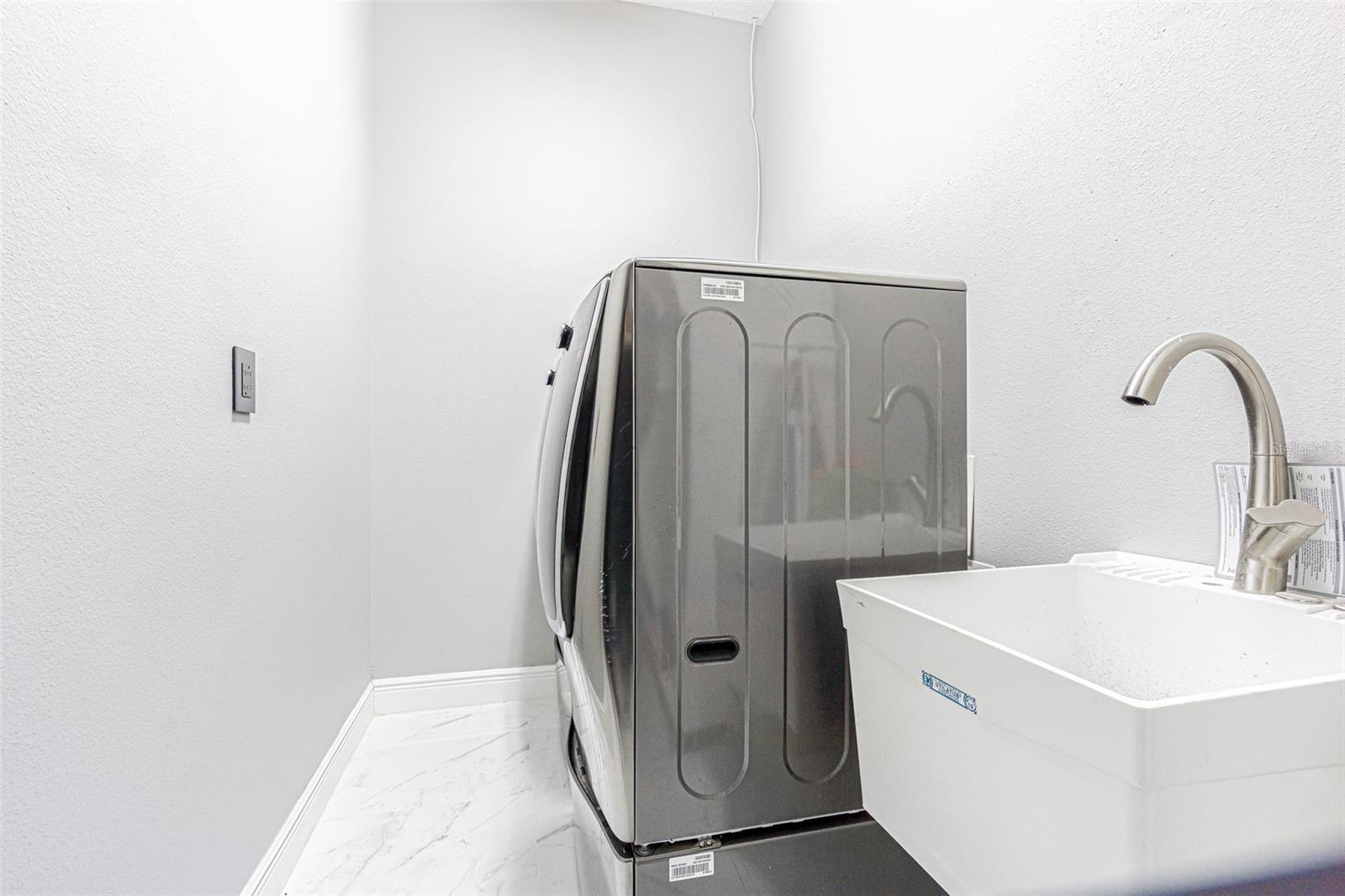 Washer Dryer