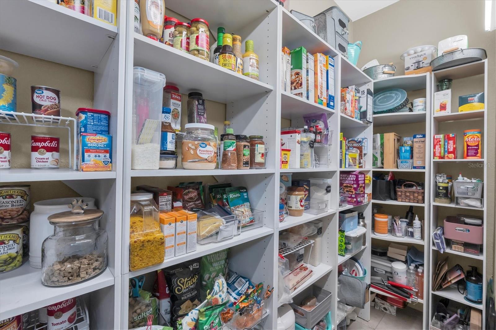 walk in extended pantry space