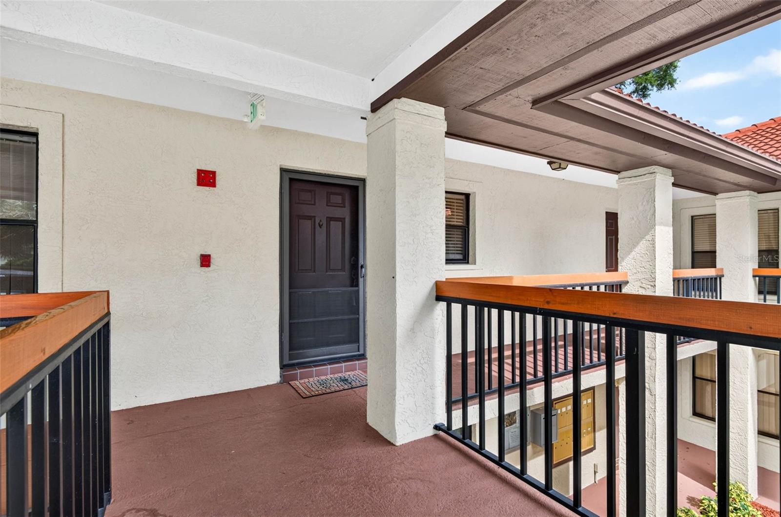 The condo is on the top floor- 2nd floor.