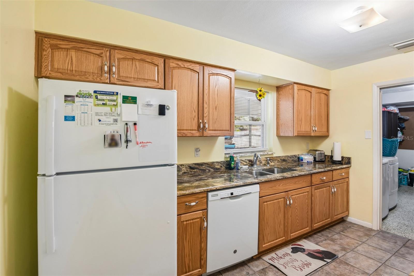 Kitchen from entrance