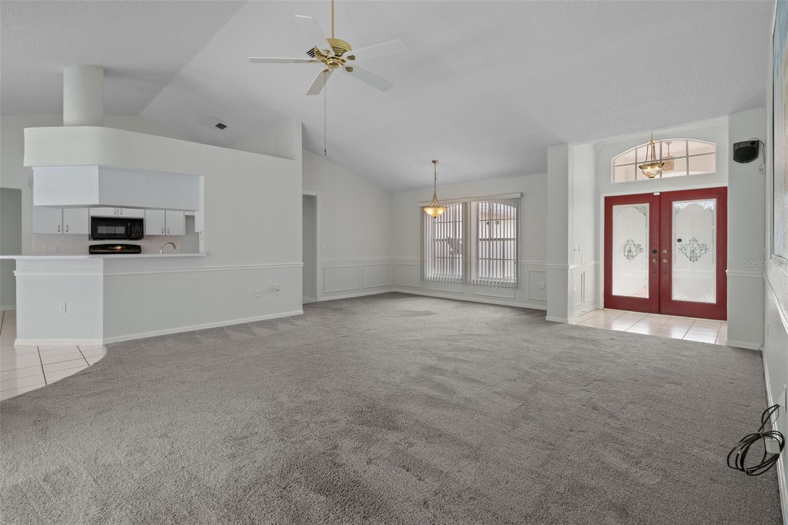 Great Room/Dining Rm
