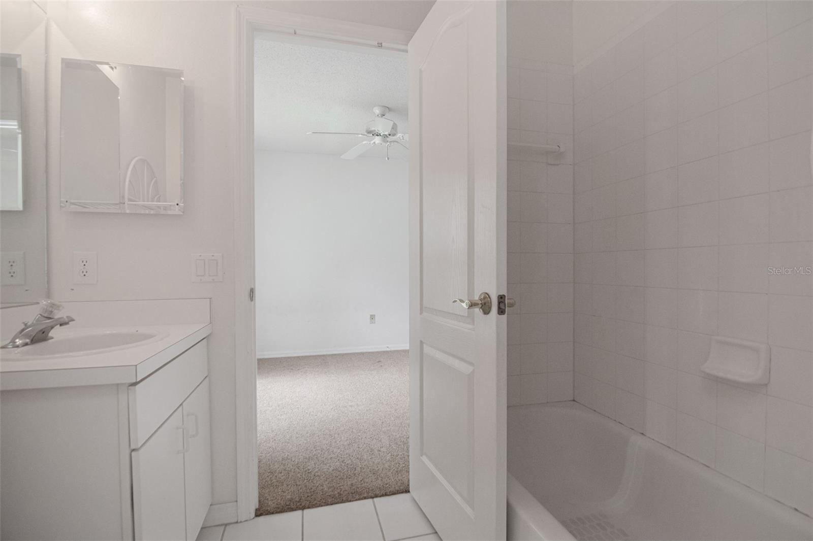 2nd Bathroom
