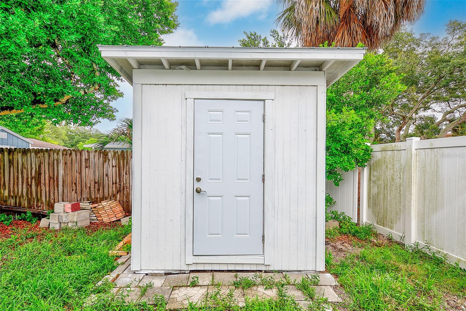 Shed