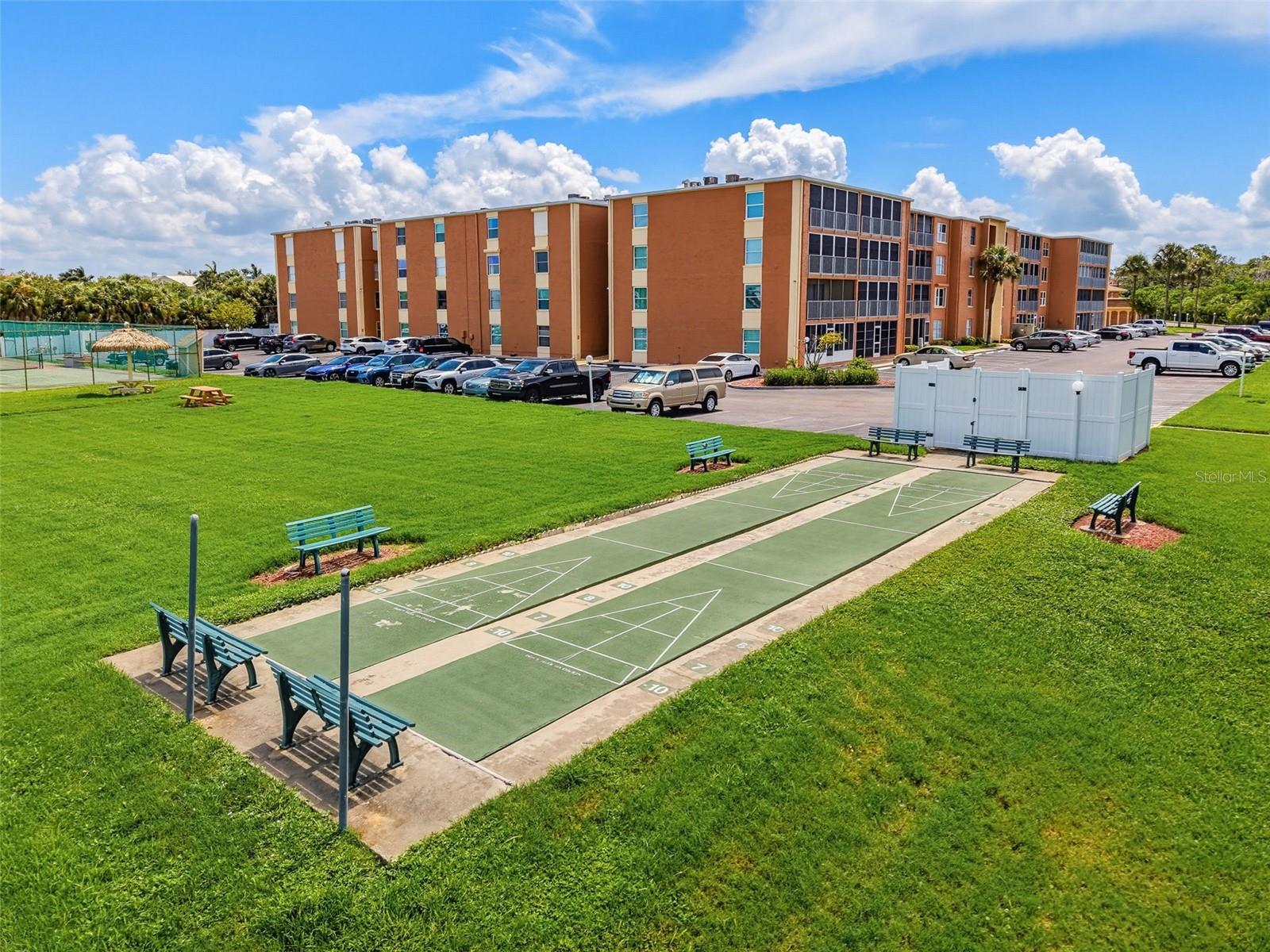 community pool outside of Bldg #10 and unit #1004