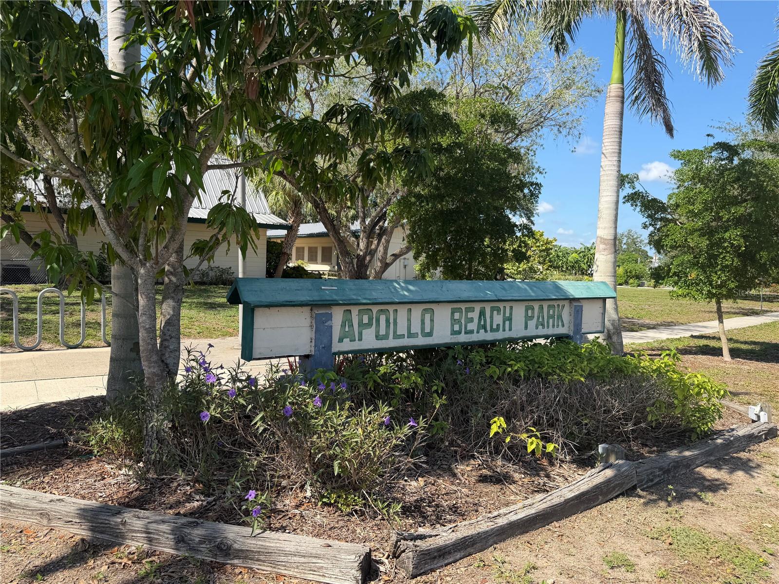 Apollo Beach Attraction 7