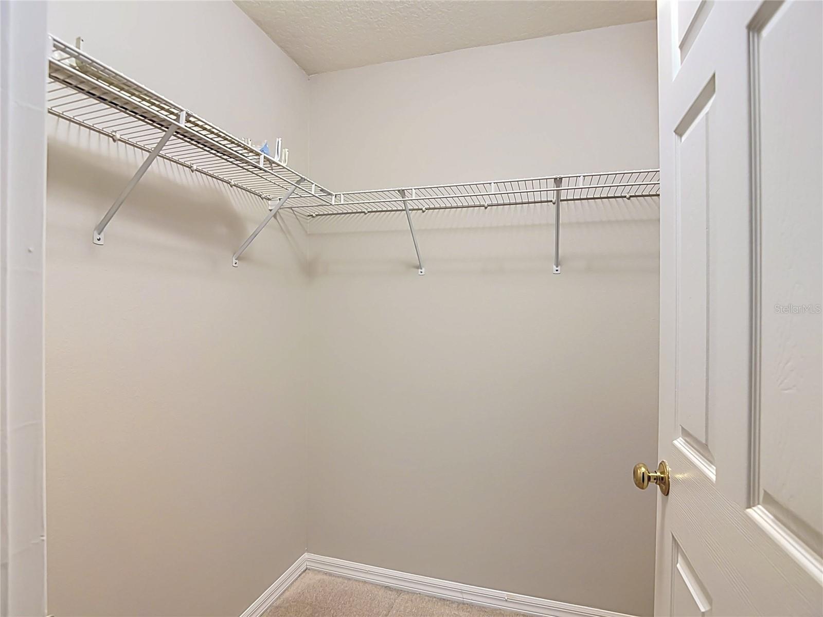 Bedroom 2 Walk-in
