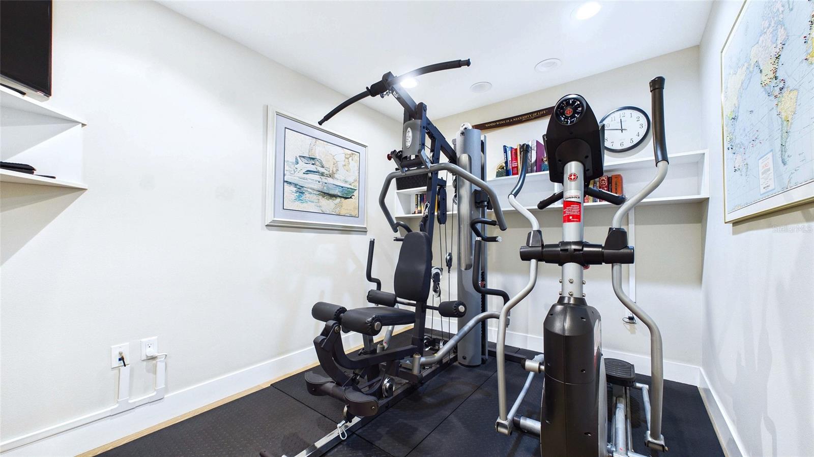 Flex room