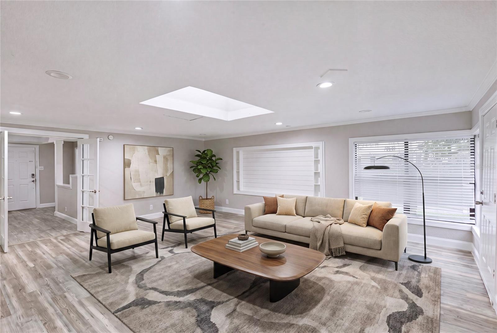 Large living room space, extra space for a dining room or office