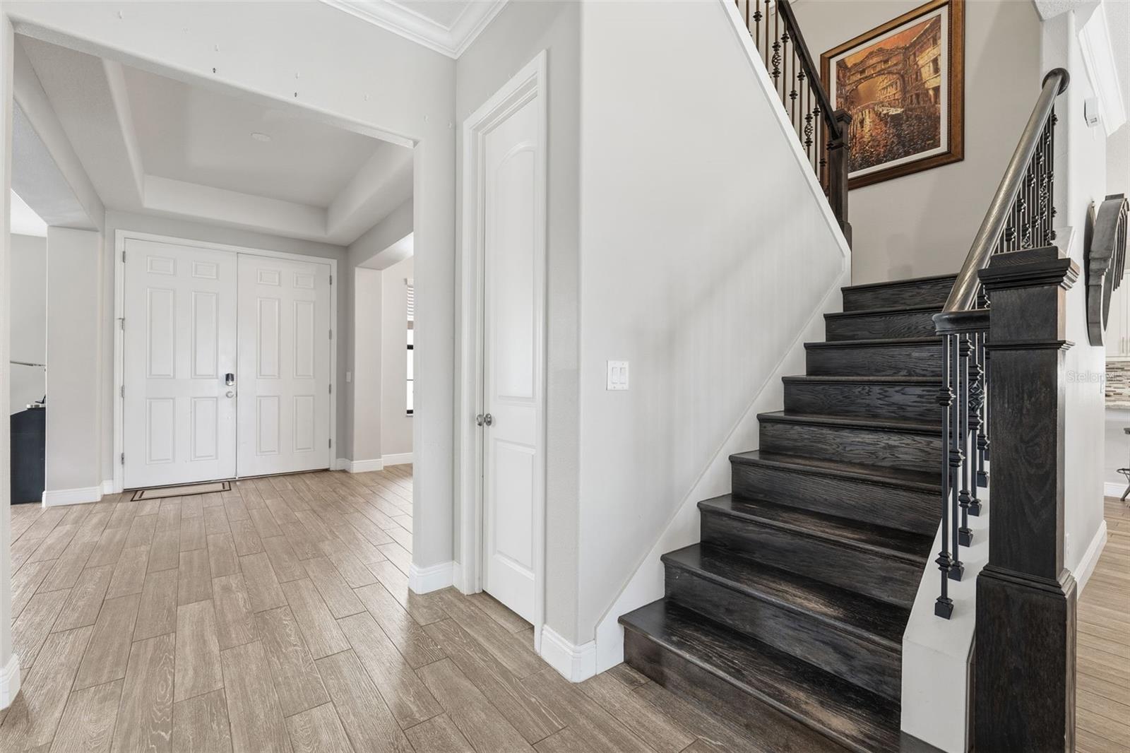 Optimal Storage Space Thoughtfully Throughout the Home