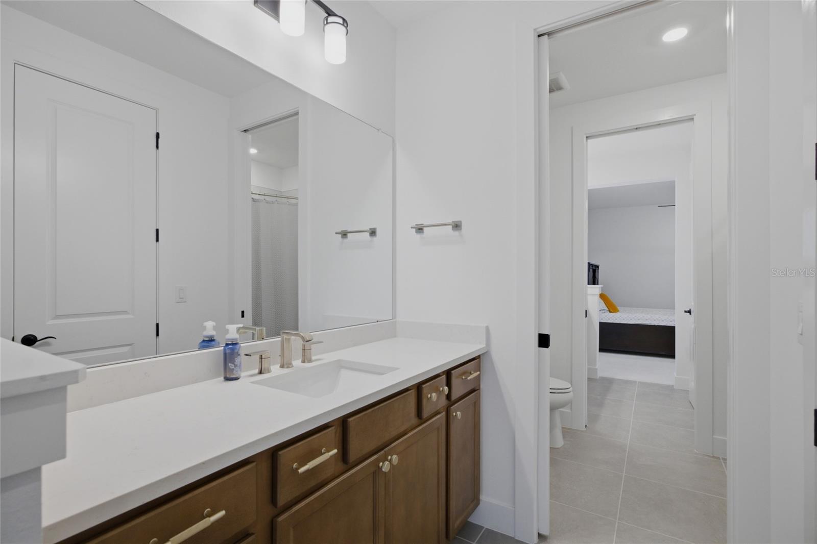 Jack & Jill Bathroom 1 (Separate Vanities)