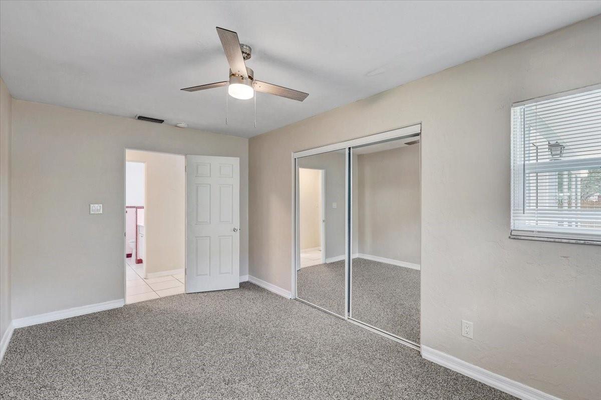 Guest bedroom 1