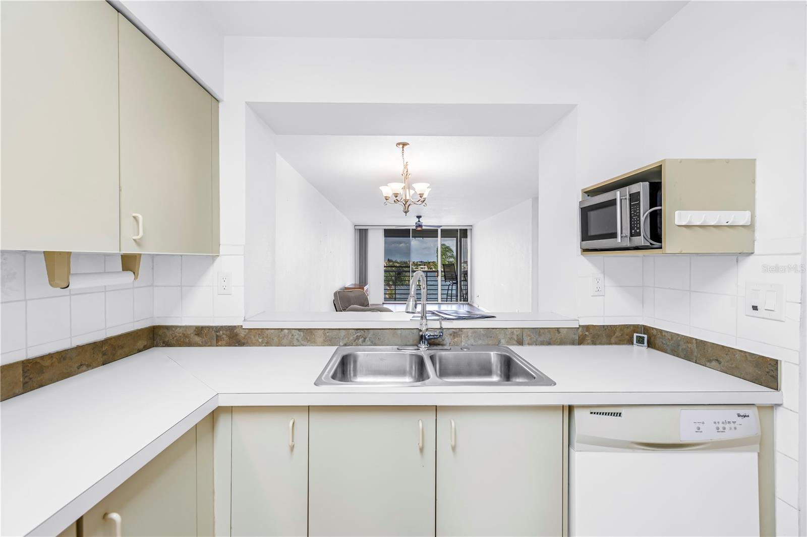 Kitchen Pass through to Dining area