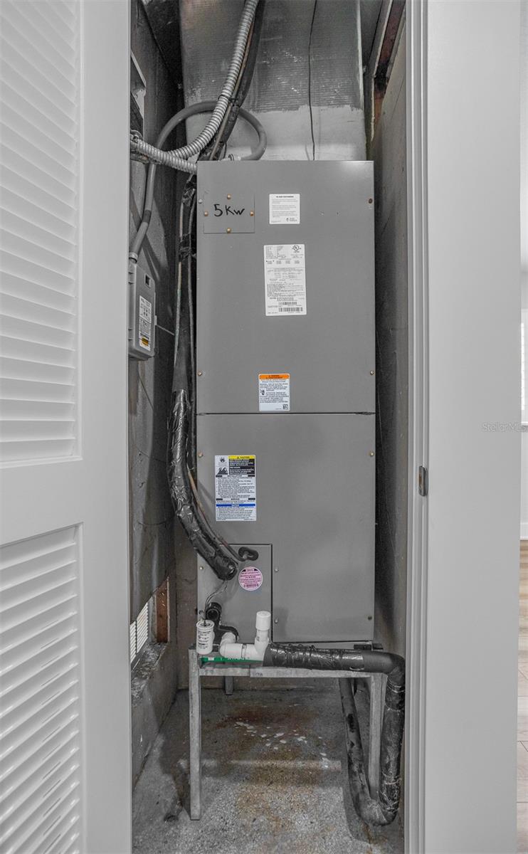 TB8531325