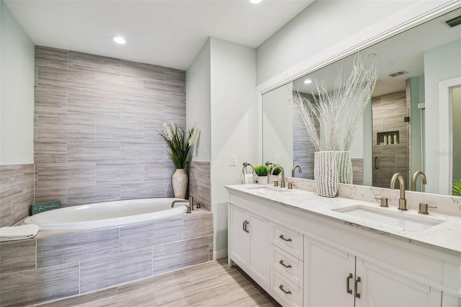 Luxurious renovated ensuite including soaking tub