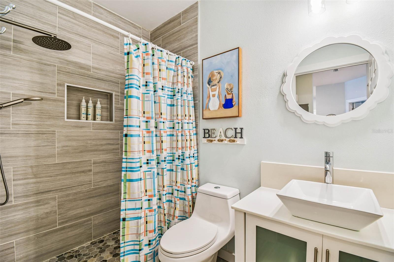 Renovated 2nd bathroom