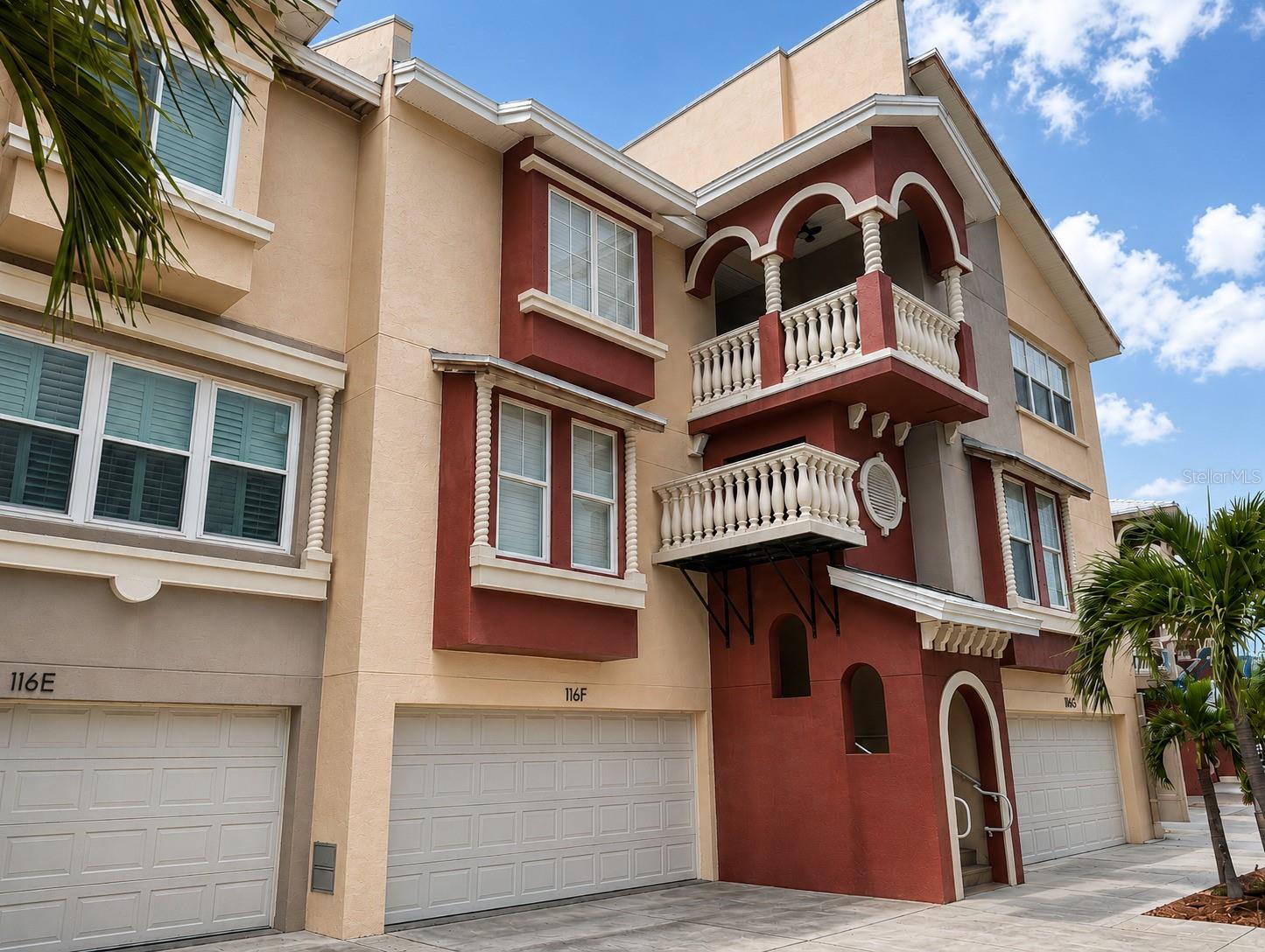 Beautuful Townhome