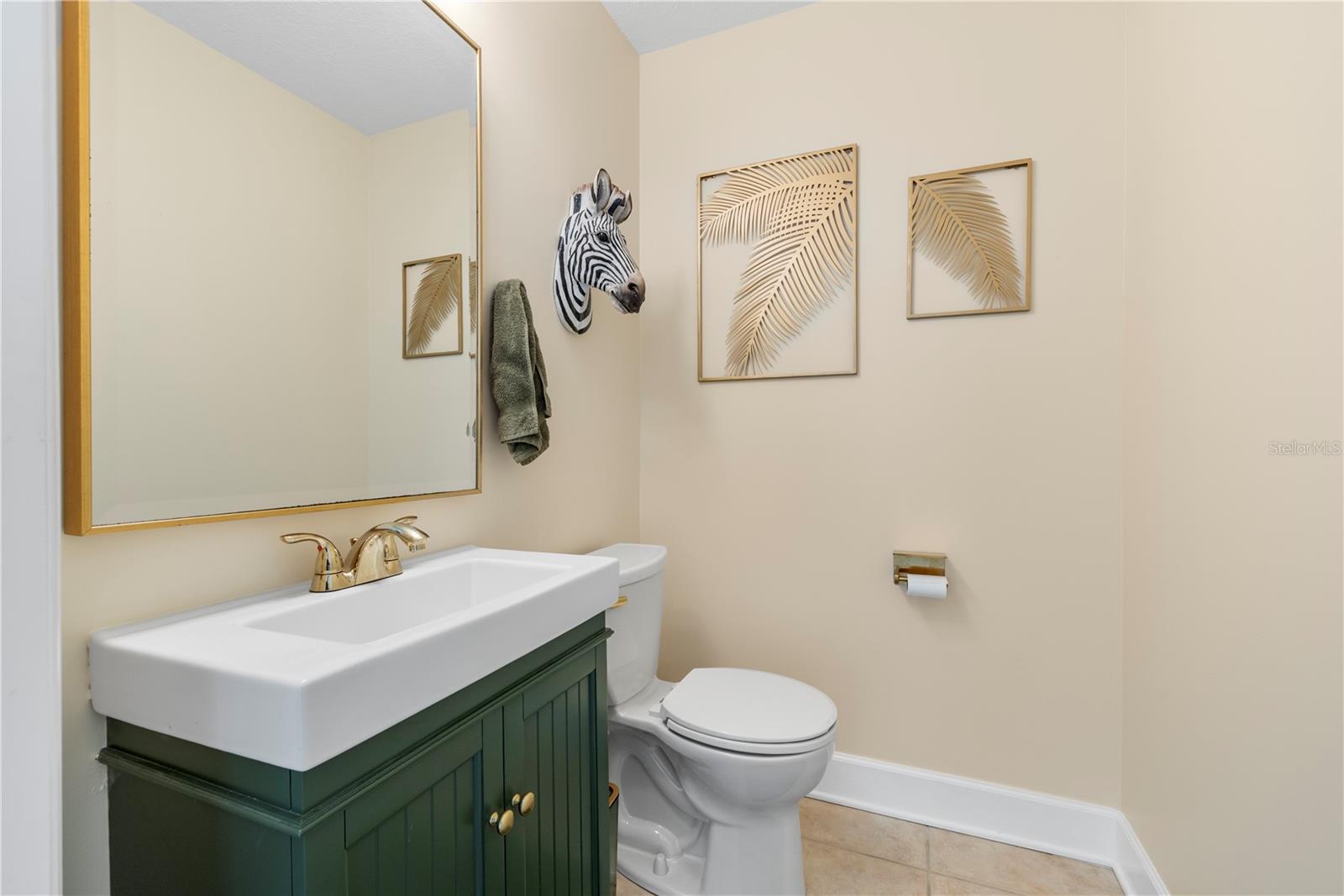 1/2 Bath