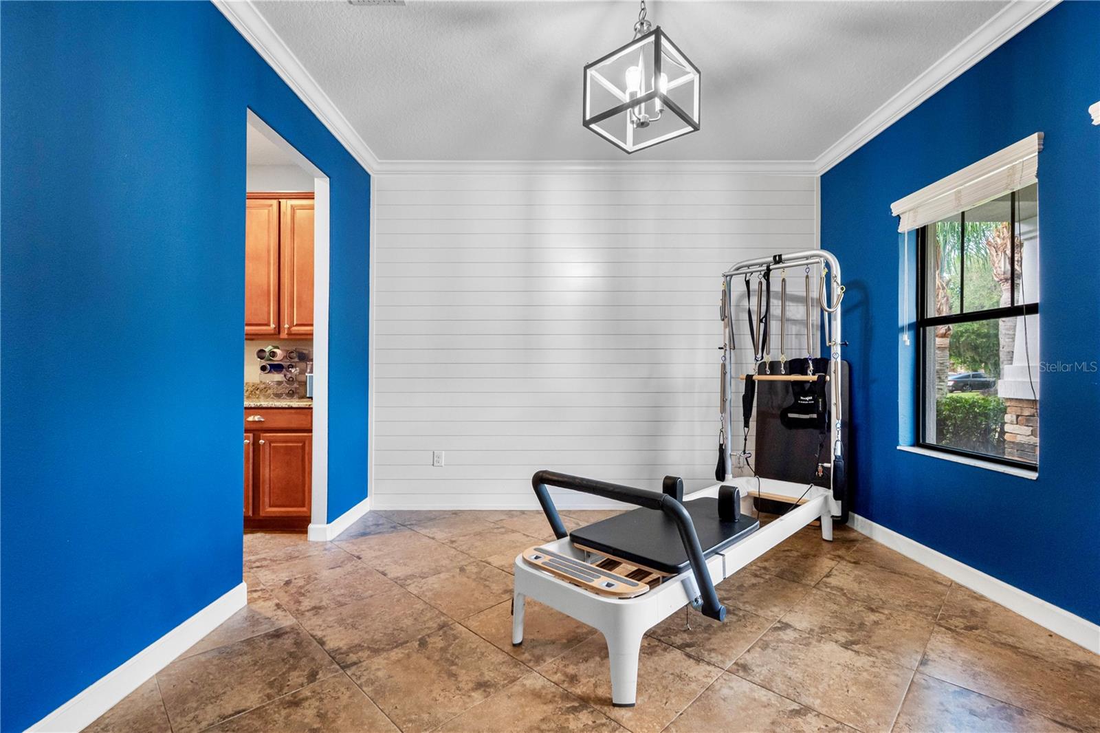 Flex room