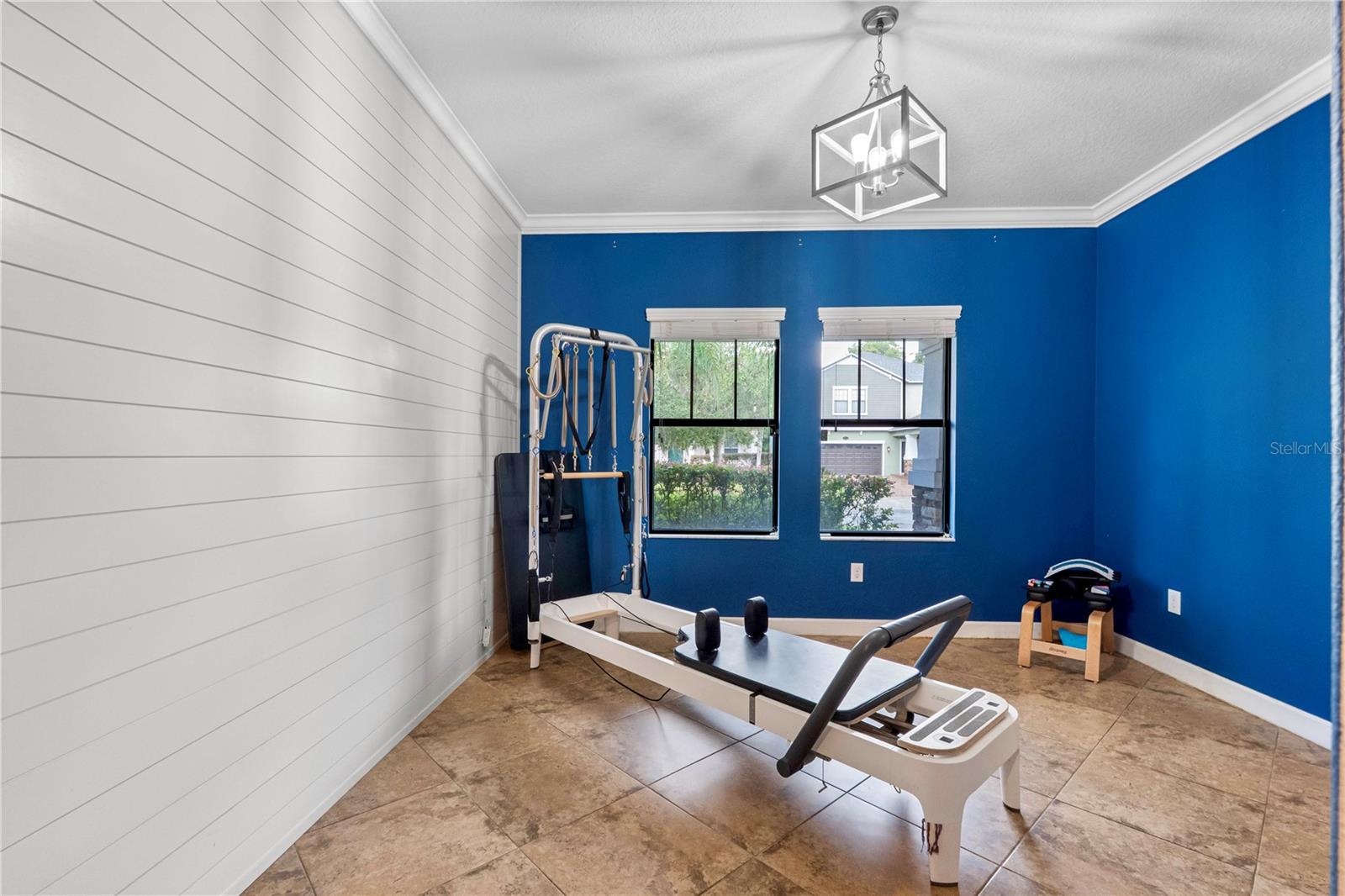 Flex room