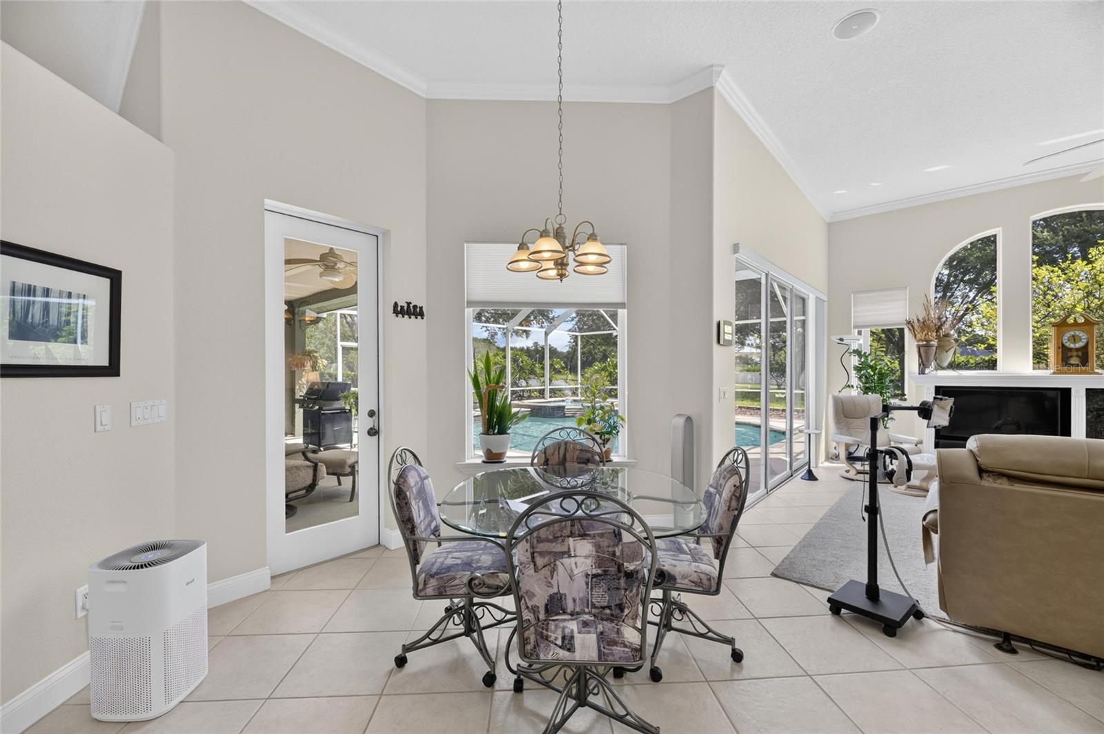 Breakfast Nook