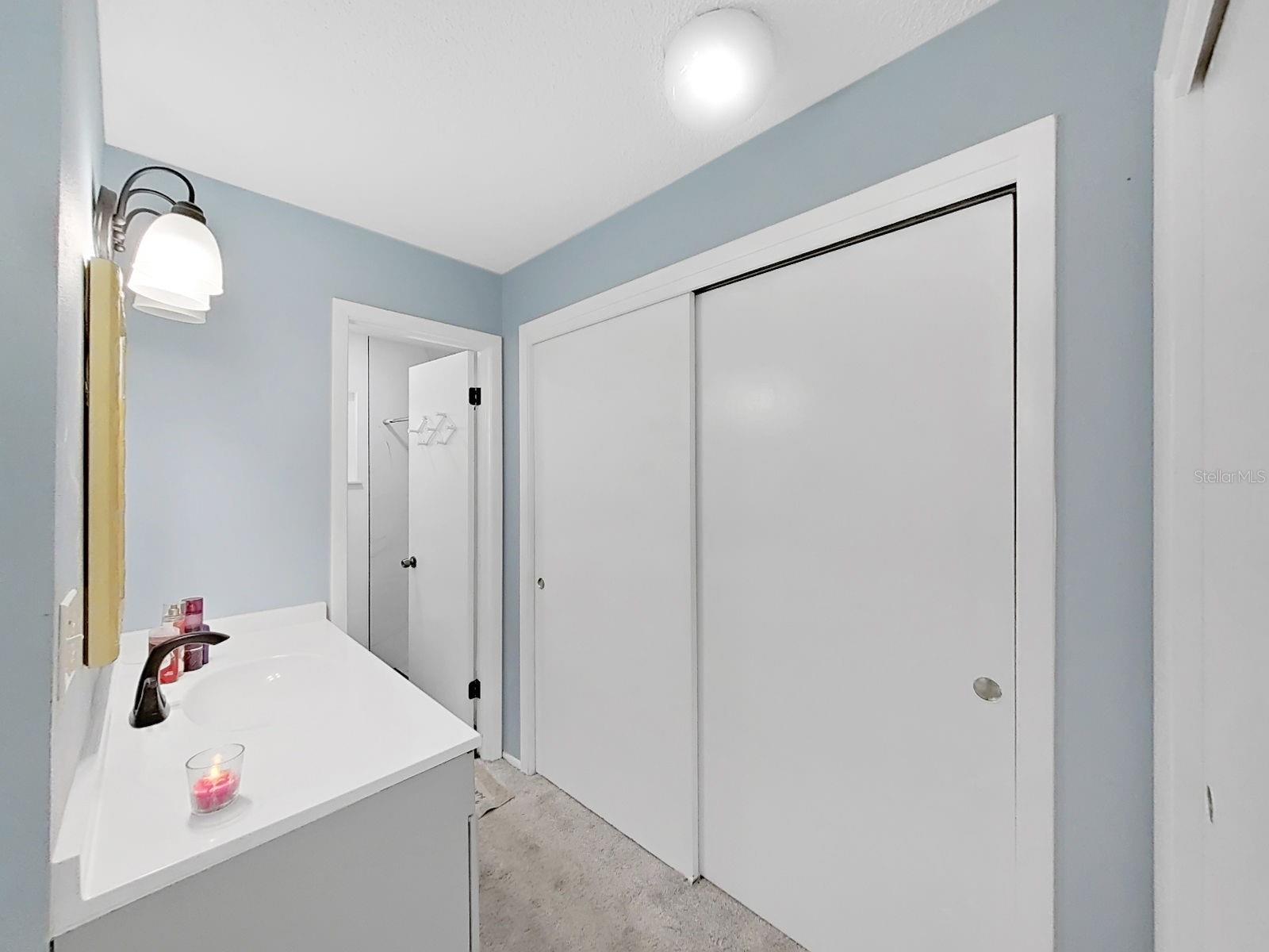 Primary bath