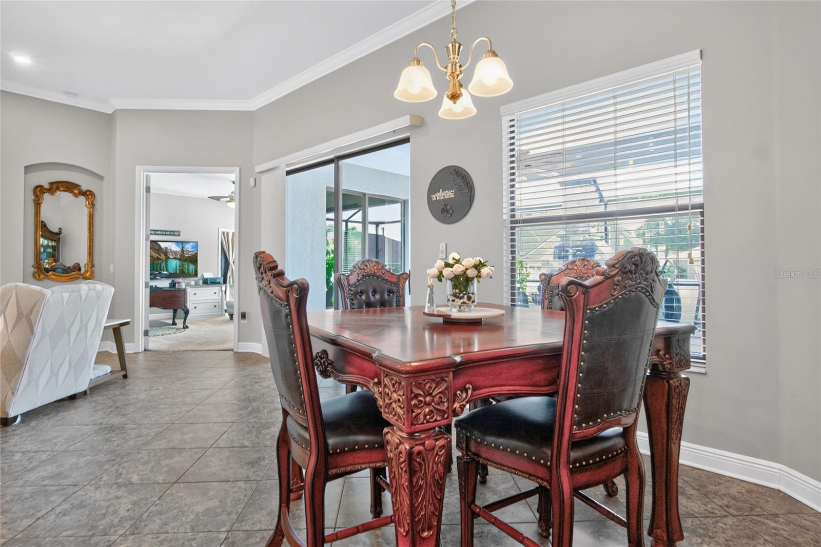 Breakfast nook