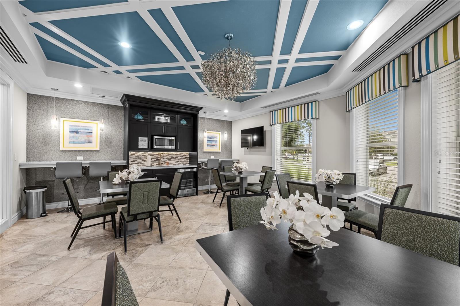 Clubhouse Meeting Room