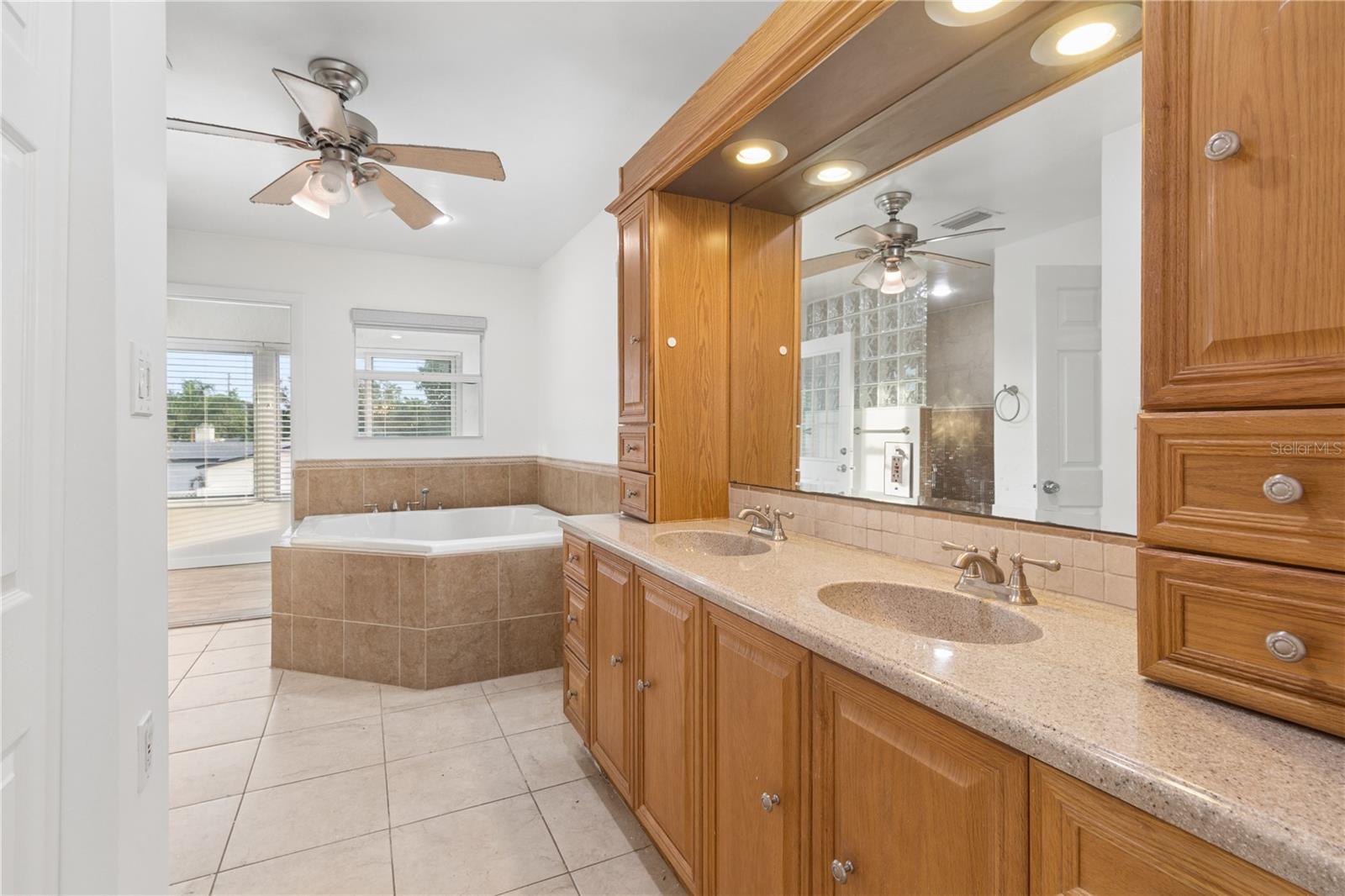 Principal bathroom