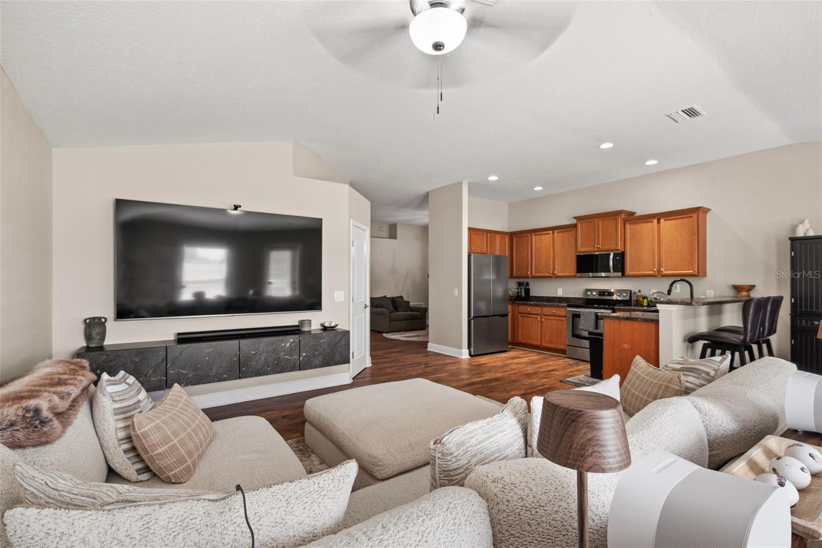 Family & Kitchen open plan
