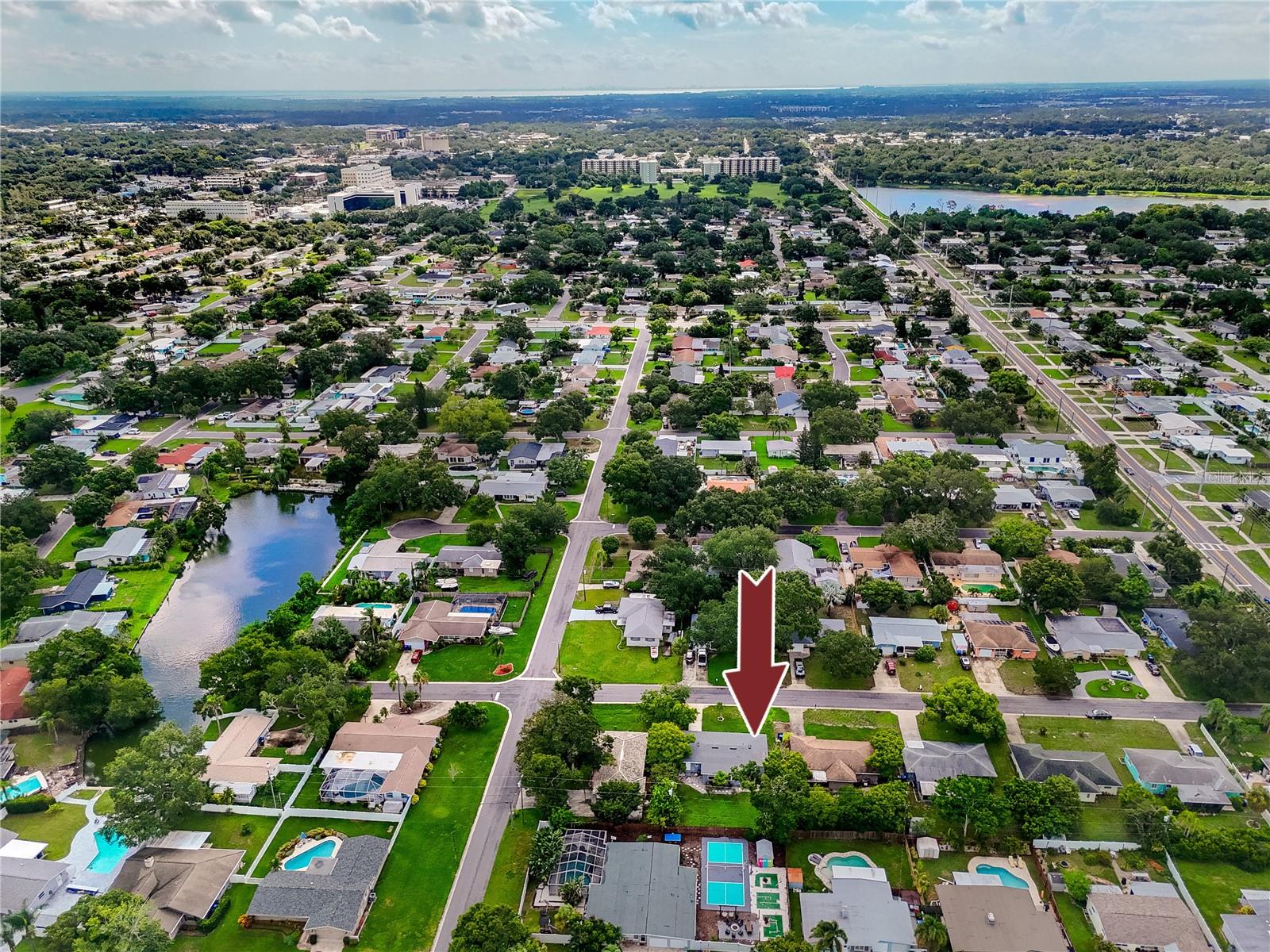 Near Taylor Lake Park and the Pinellas Trail Access!