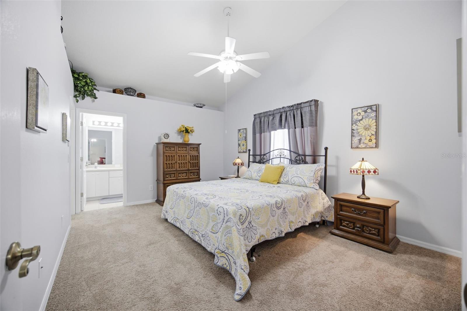 Primary suite