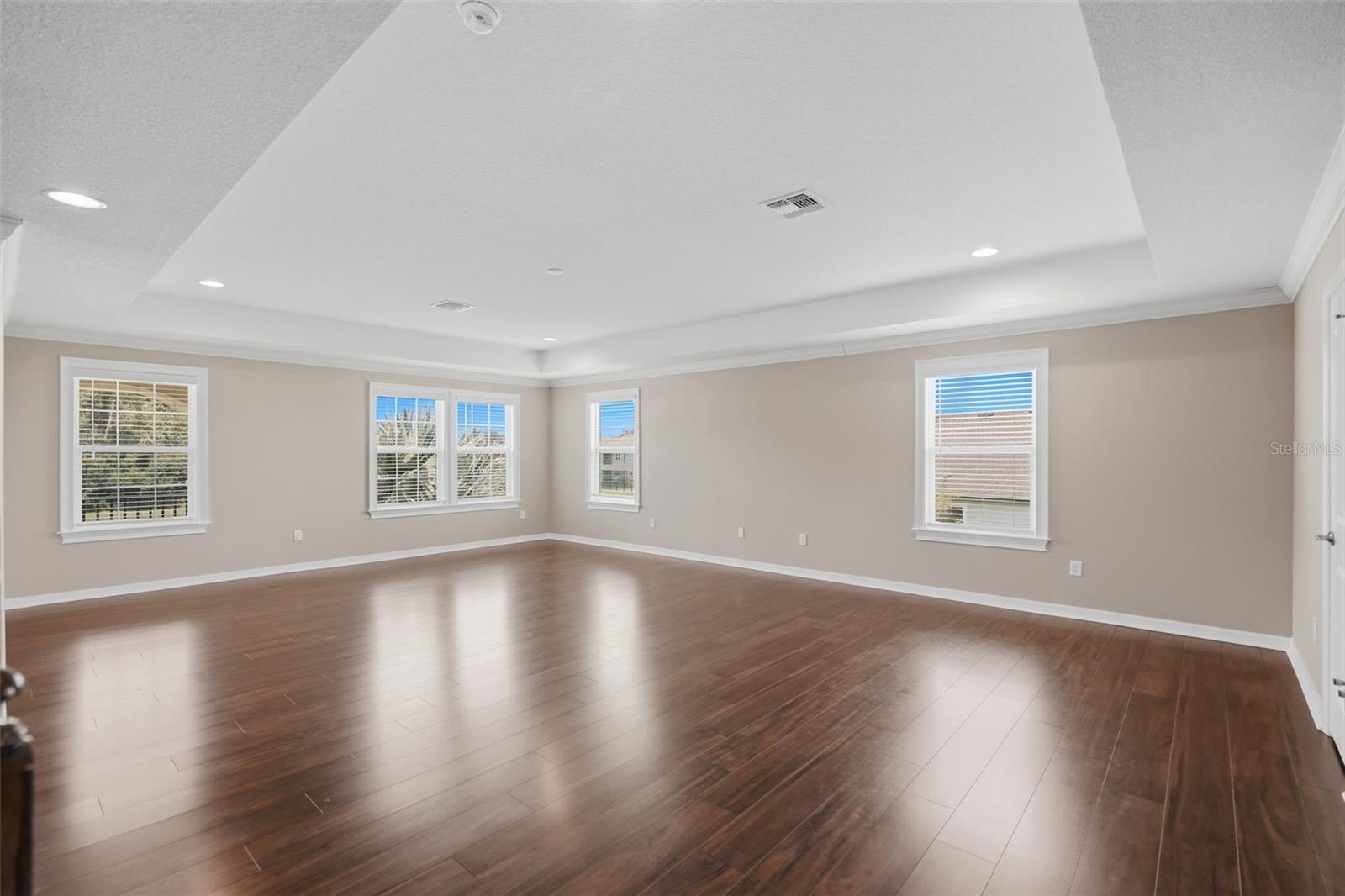 Grand second floor loft perfect for a Entertaining