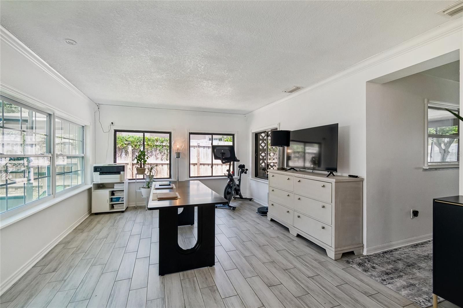 Florida room/office