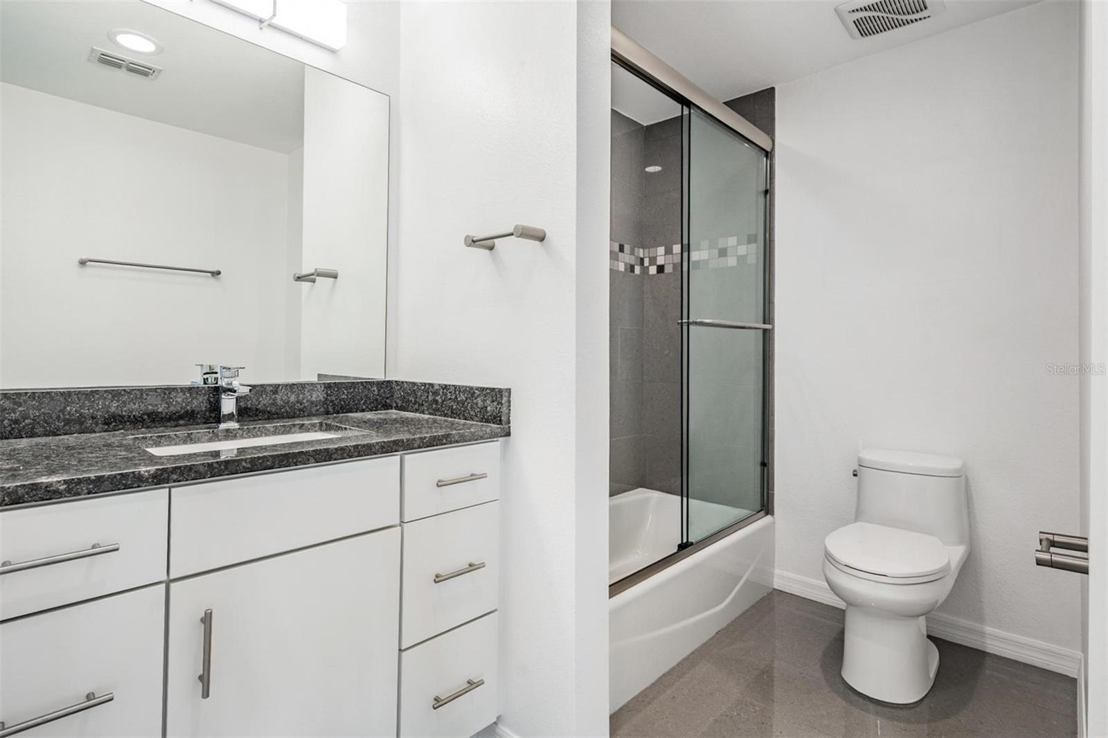 Bathroom 2 with Tub and Shower