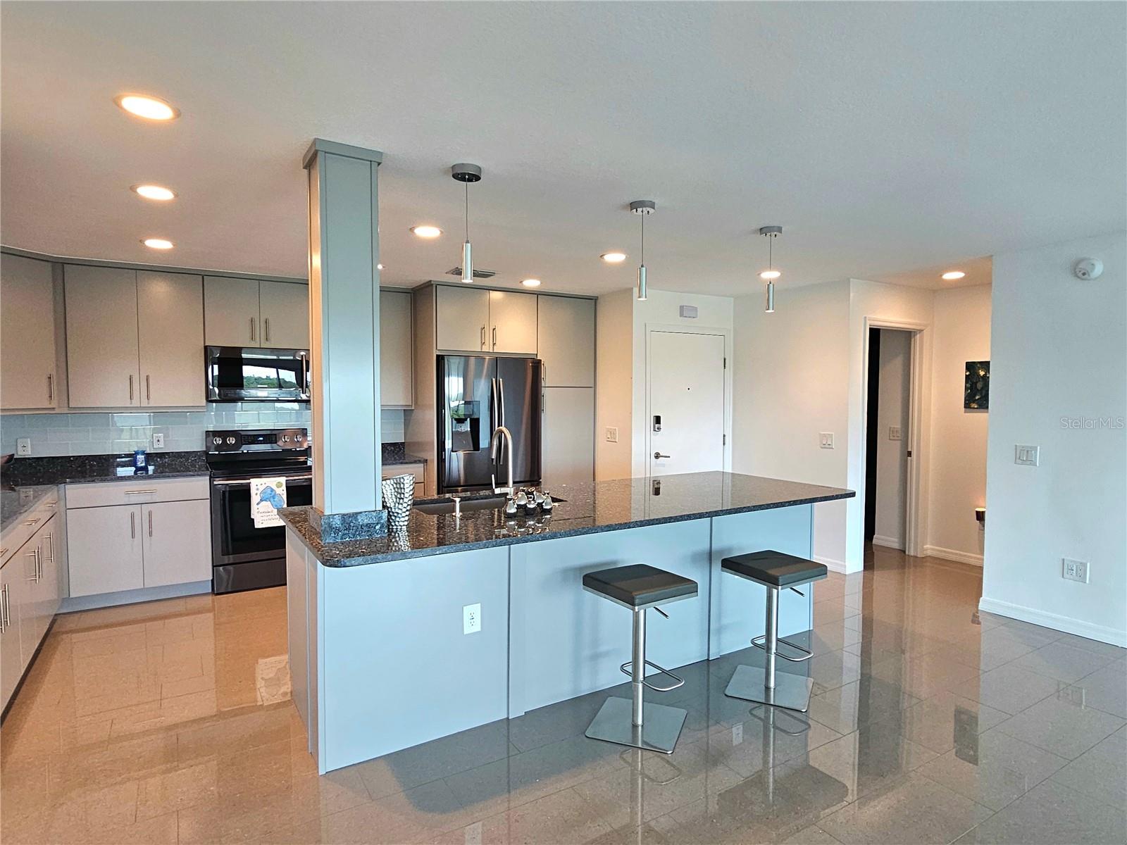 Chefs Kitchen with Countertop Seating