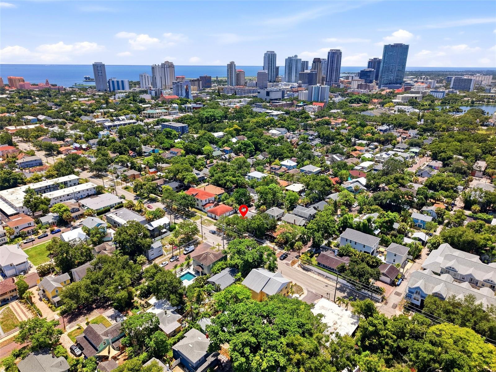 Close proximity to downtown and all there is to love about St. Pete