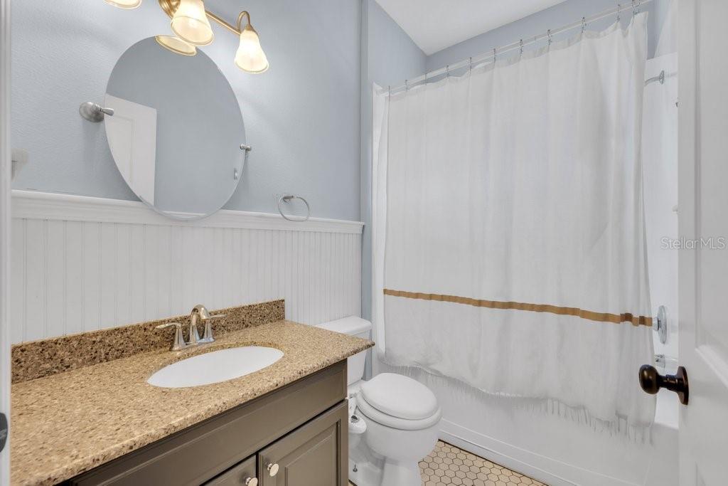1ST FLOOR GUEST SUITE