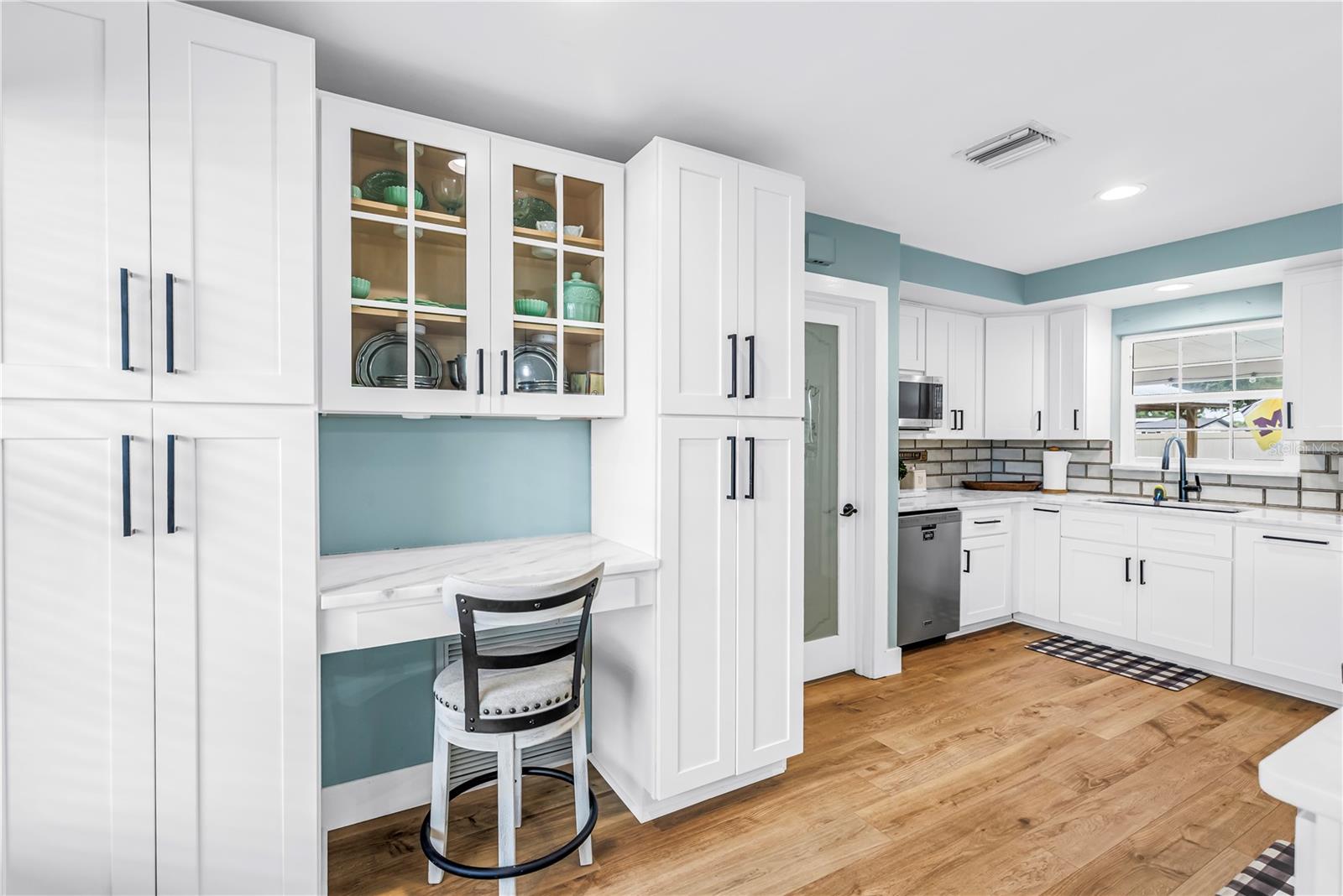 Kitchen/Dining Area