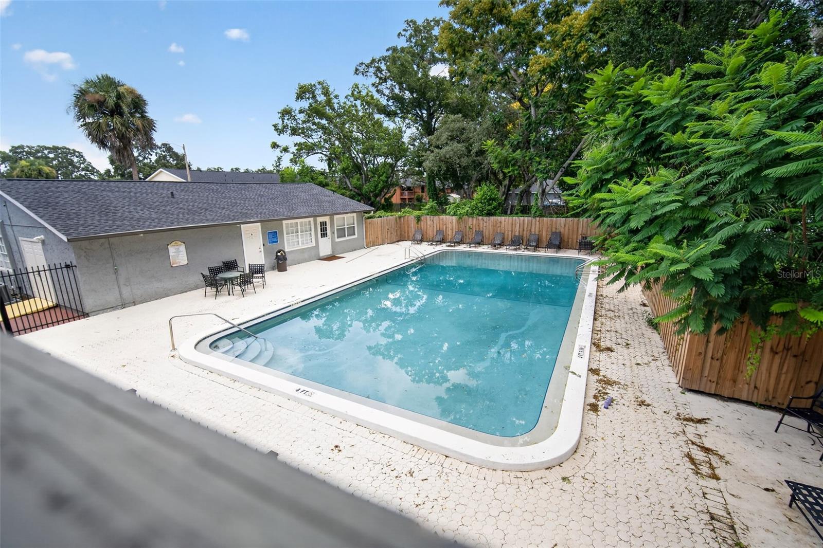 Community pool