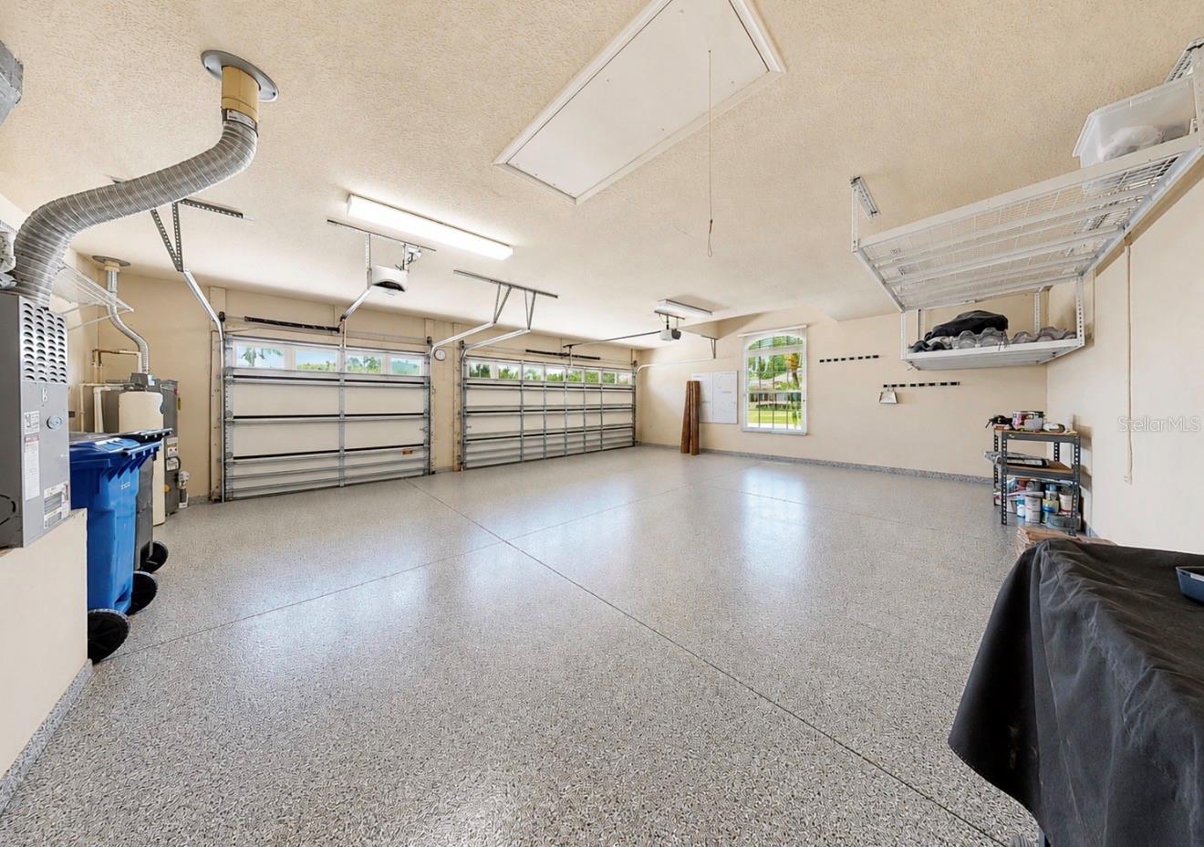 3 car garage