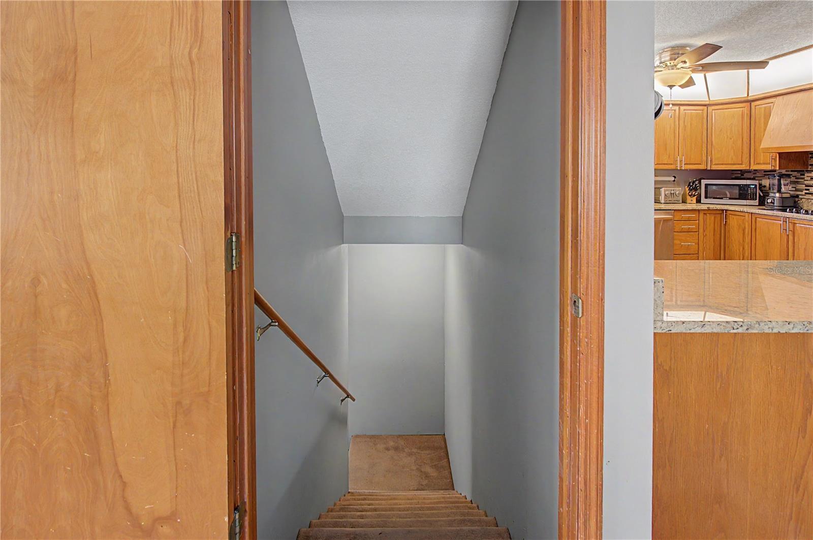 Stairs leading down to the 1st floor