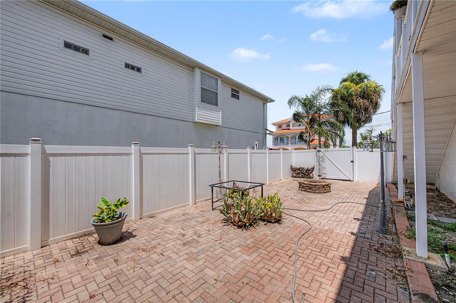 Side patio